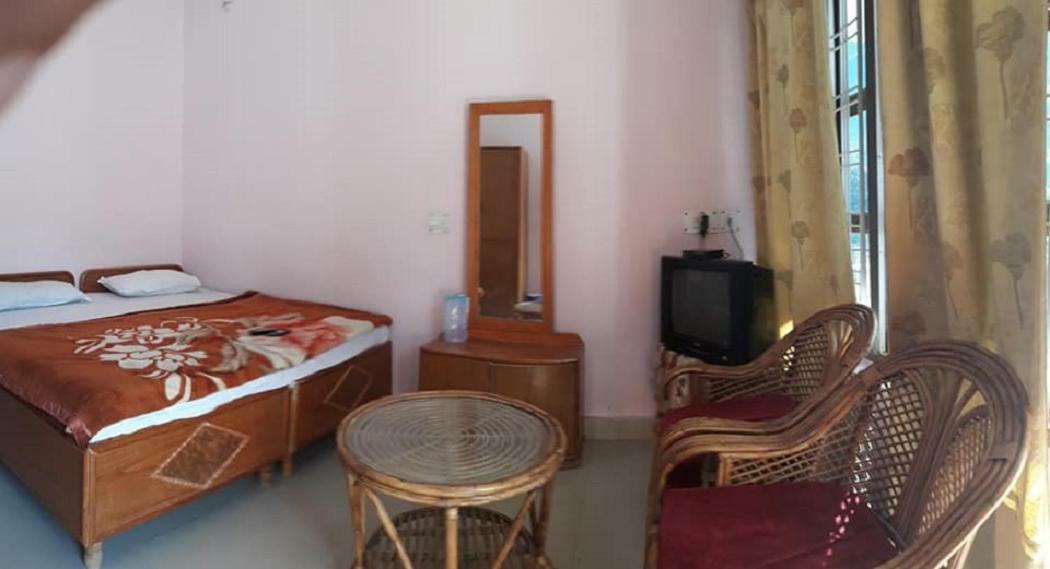 Hotel Himalayan Inn Uttarkashi Bagian luar foto